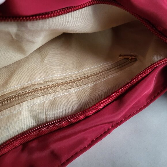 NWT RED BOWTIE CROSSBODY PURSE - Picture 8 of 9